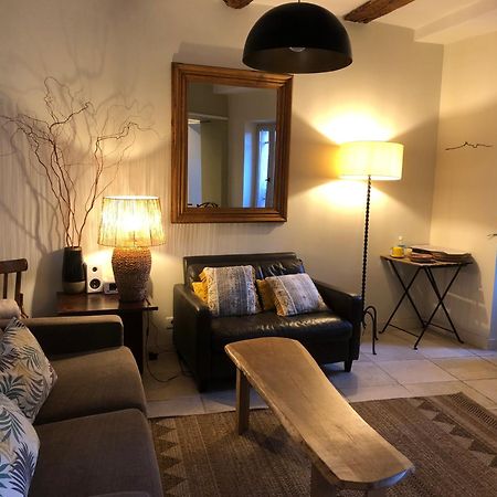 Sous le Clocher Marseilles Exterior foto