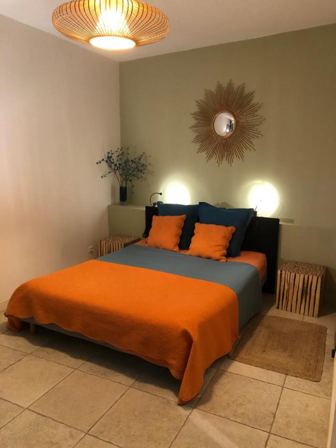 Sous le Clocher Marseilles Exterior foto